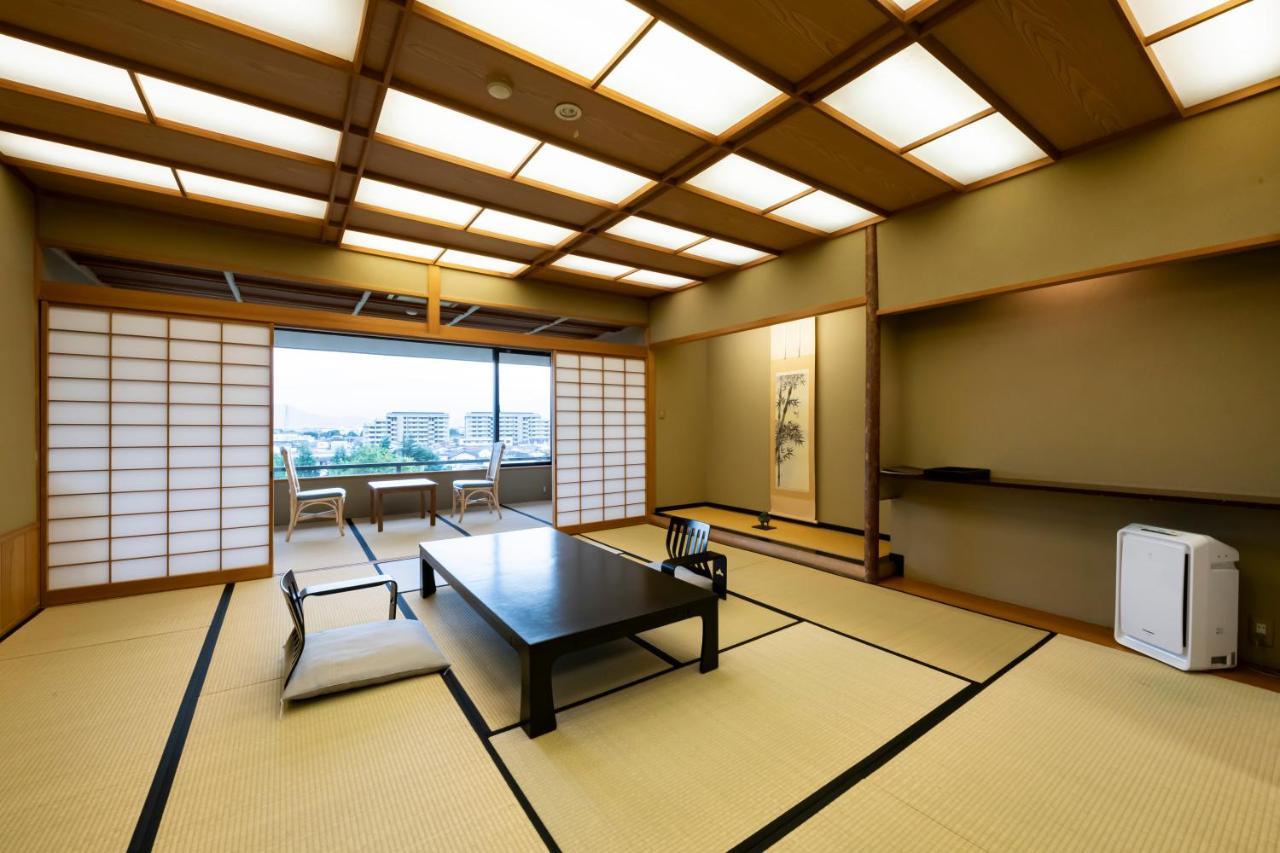 Tokiwa Hotel Kofu  Buitenkant foto